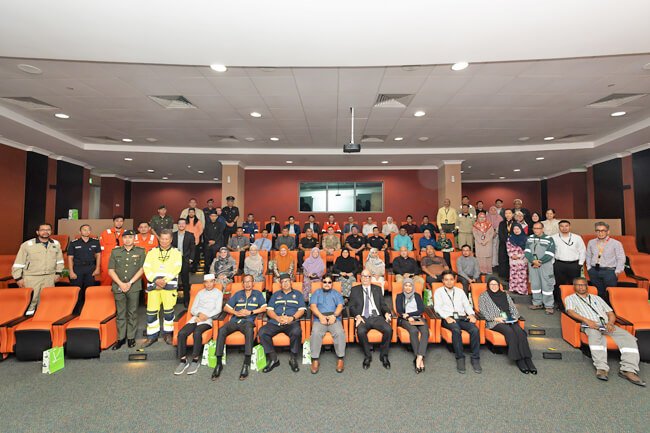 Engagement session brings together stakeholders, community members